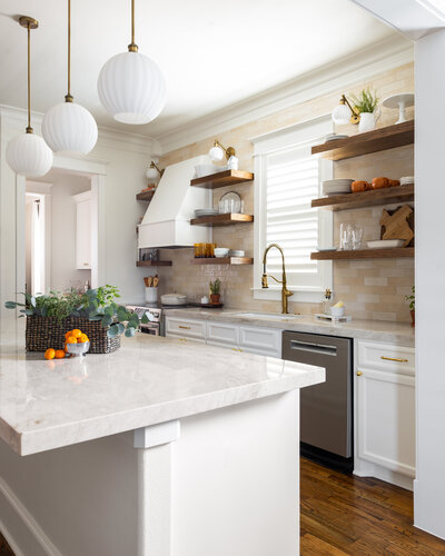classic-bathroom-interior-the-woodlands