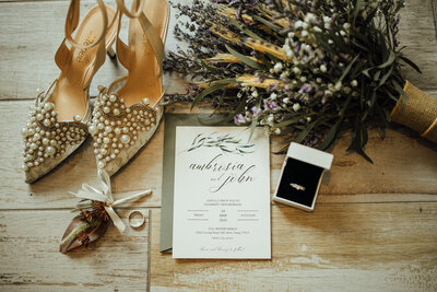 Wedding invitation with wedding rings