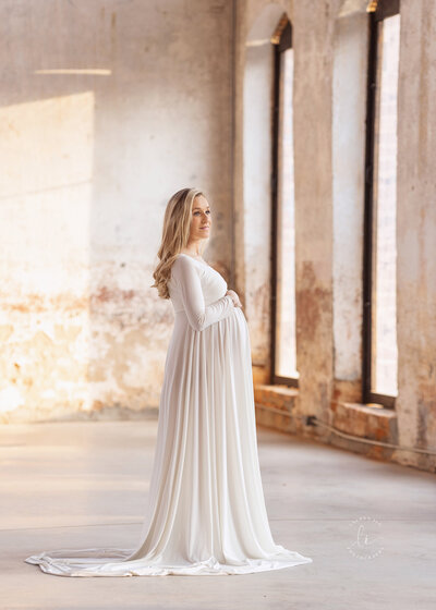 Dreamy maternity session at The Providence Cotton Mill
