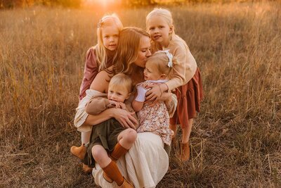 Lifestyle Family Portrait Photography in Hutchinson, Kansas