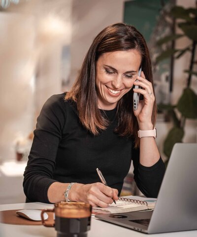 femme qui travaille