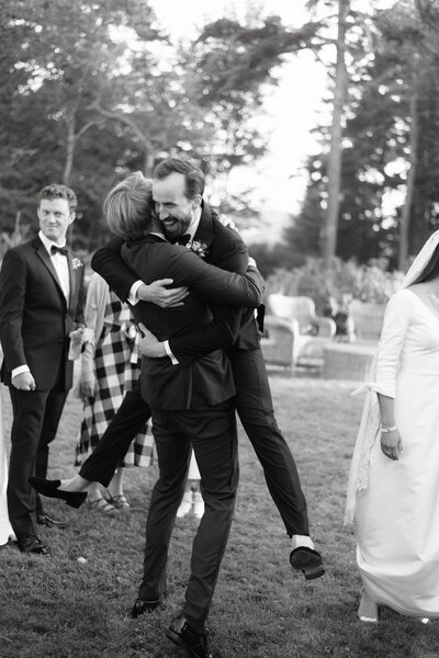 Private_Estate_Maine_Coastal_Wedding_LevKuperman_083
