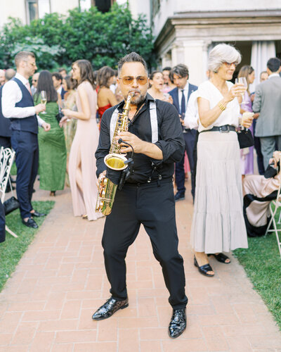 Wedding entertainment saxophone player in Venice