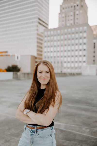 a headshot of Jami Barry, a Winston-Salem photographer