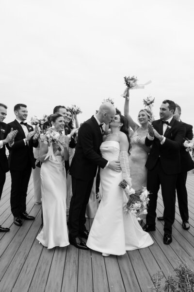 the-wave-resort-colorful-summer-wedding-molly-w-photography-324