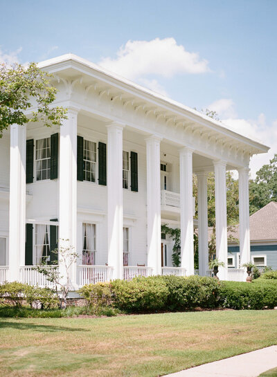Wedding at the Colonnade House in Columbus, MS