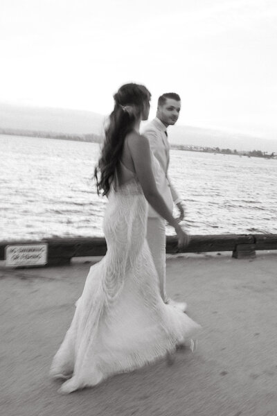 Lake-Bride-Groom-Walking-0747