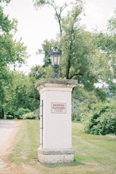 Richwood on the River wedding venue entrance