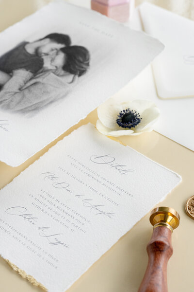 Photographie de la papeterie de mariage en provence