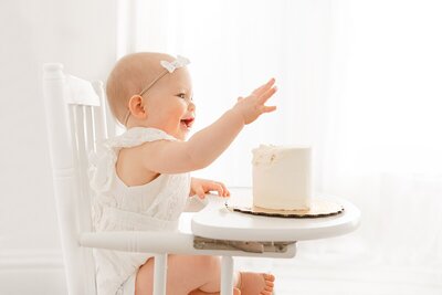 cake smash photo at photography studio boston ma​