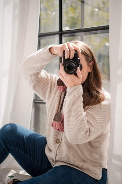 Meg Hoechsmann, Lifestyle-Fotografin aus München, fotografiert bei natürlichem Licht.