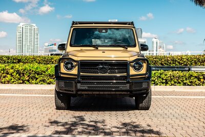 mercedes-g550-desert-sand-professional-edition-for-rent-in-miami-front-view-002