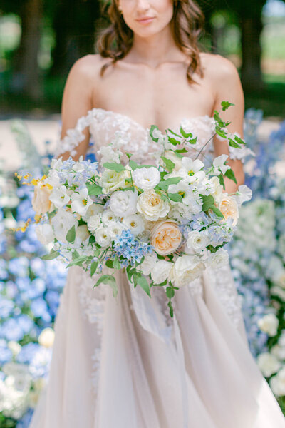 blue-bridal-bouquet