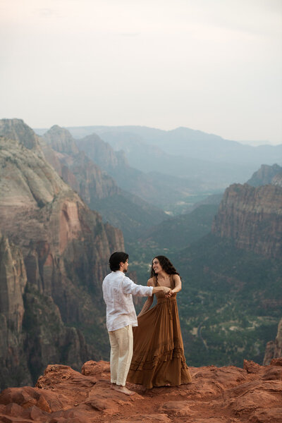-observation-point-zion-national-park-photographer-wild-within-us (6)