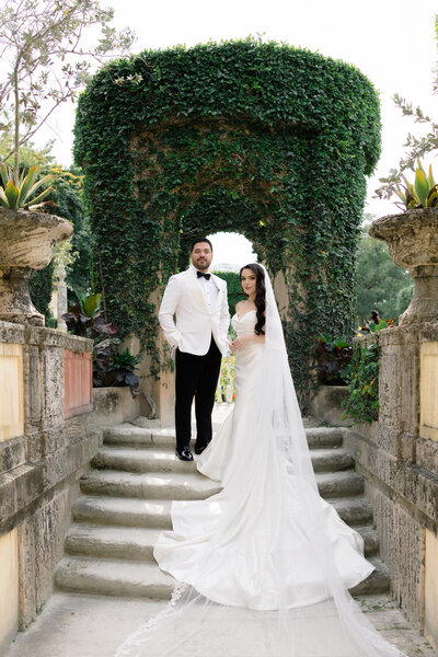 Elegant Bride and groom portrait in Vizcaya Miami
