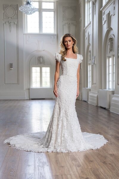 2506 Boda Bridal_52-Fiori-Fitted_4593 (1)
