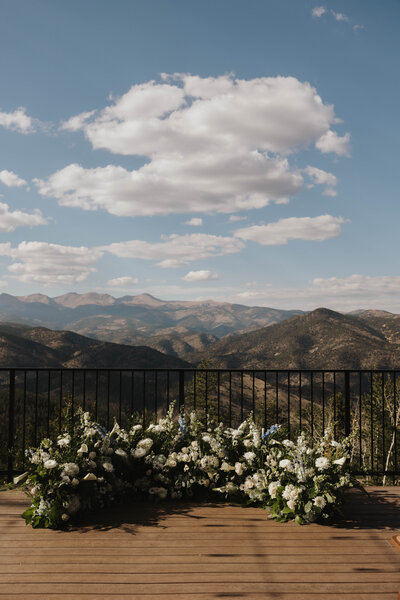 luxury micro wedding ceremony in Colorado