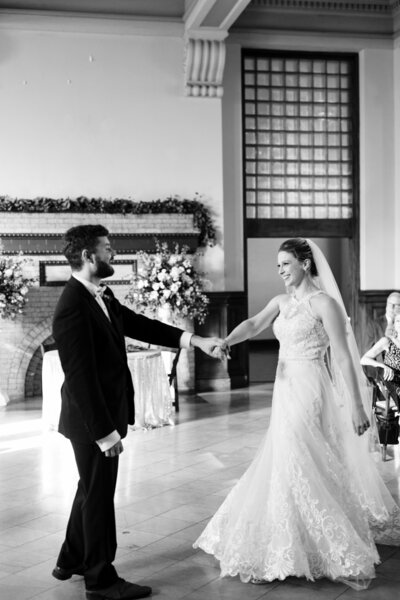 Bride and groom dancing at wedding reception winx photo tennessee wedding photographer