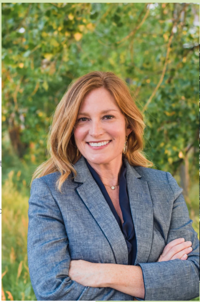 Image of Jennifer DeRaad