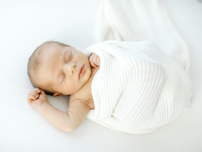 Michelle-Popp-Photography-Bennett Newborn-1