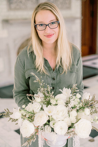 Elizabeth DiGiusto central Indiana wedding florist.