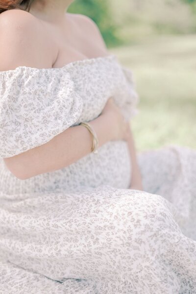 Dallas maternity session outdoors