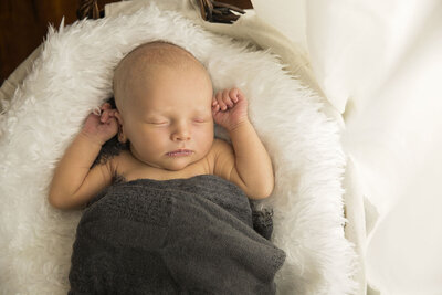 Stunning family portraits in Manhattan, KS