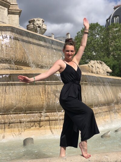 danseuse-paris-fontaine