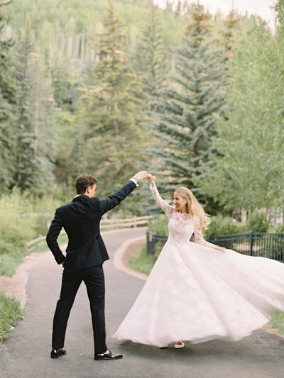 Brooke___Christian._Vail_Square_Arrabelle_Wedding_by_Alp___Isle_with_Calluna_Events._Portraits-90