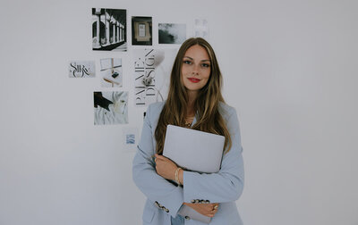 Founder Kara showing Brand Design for Photographers by Palme Design Co