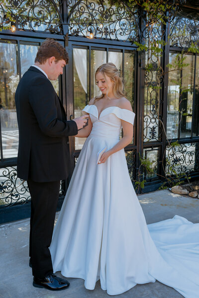 Couple first look on wedding day