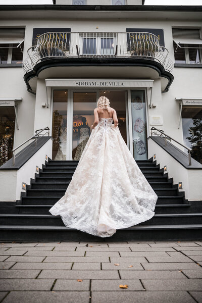 ALOFT-ABU-DHABI-EMIRATI-WEDDING-PHOTO-SASKIA-MARLOH-FEMALE-PHOTOGRAPHER-152corr