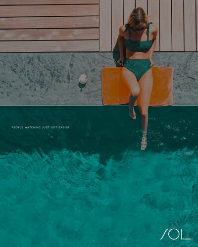 Modern website design for a fashion boutique, showcasing a mix of bold visuals and bohemian accents.