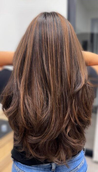 Facetune_12-12-2024-23-23-16