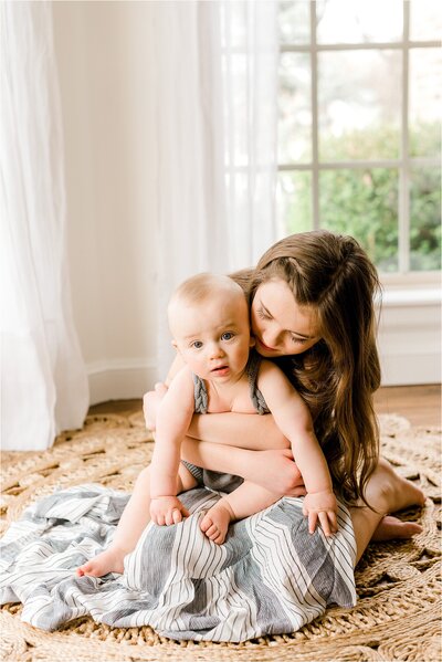 sibling photos in edmond natural light studio lifestyle photography