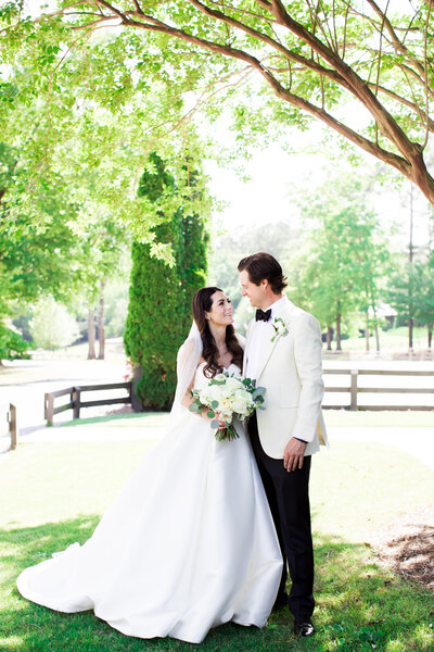 Elegant_Tent_Wedding_alabama_Best_venue_Beautiful_bride