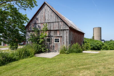 13762 Loyalist Parkway barn (5)