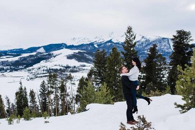 Josie_V_Photography_Colorado_Winter_Engagement_7