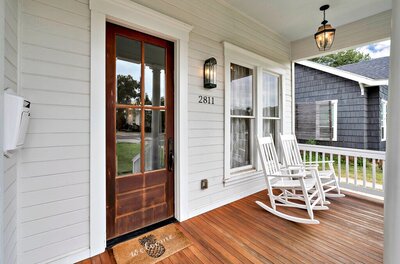 Charming front porch of this 3-bedroom, 2-bathroom vacation rental home near the Silos and Baylor in Waco, TX