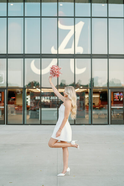 Alabama Grad Session taken on the University of Alabama campus in Tuscaloosa, Alabama. Graduate Photography