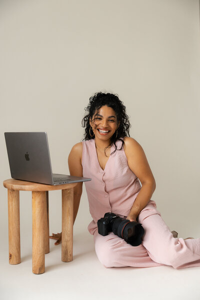 dani of indie west photo brand photo