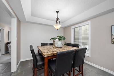 615 Oxbow dining room (2)