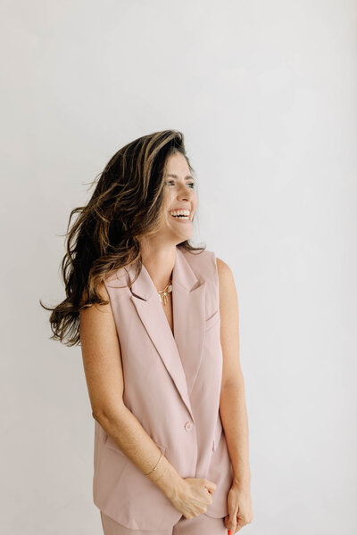 lifestyle newborn photography