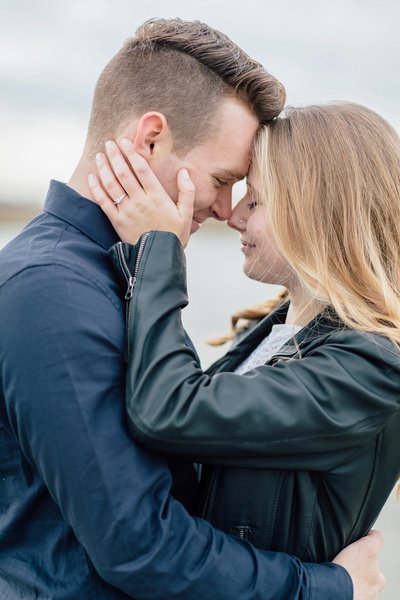 folly-beach-proposal-charleston-engaegment-hannah-lane-photography-0212