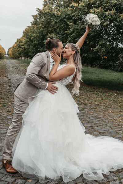 Hochzeitsfotografie-in-Limburg-an-der-Lahn-Little-Kitchen-Eventlocation_08135