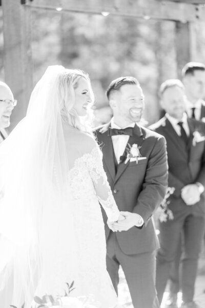 holly&austin_wedding_day_glimpse-42