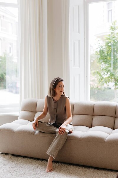 Branding fotoshoot in daglicht studio Mae Maison in Veghel