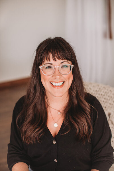 Professional headshot of Julie Flannigan, Mental Health Counselor of Matters of the Heart Counseling