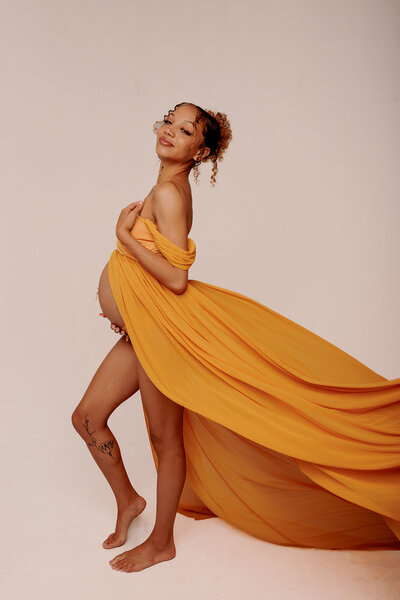 Ideas for pregnant women photoshoots