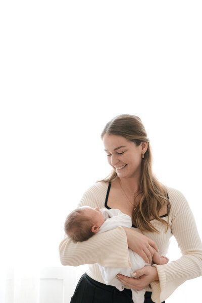 Suzi Bird Newborn, Maternity and Family Photographer in Clevedon, Bristol, North Somerset